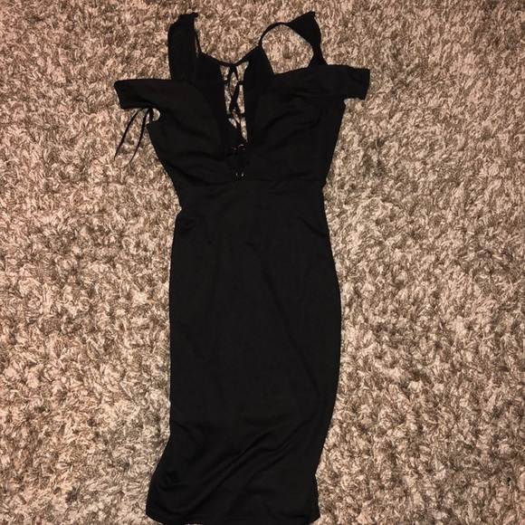 Black cocktail dress - Picture 1 of 2